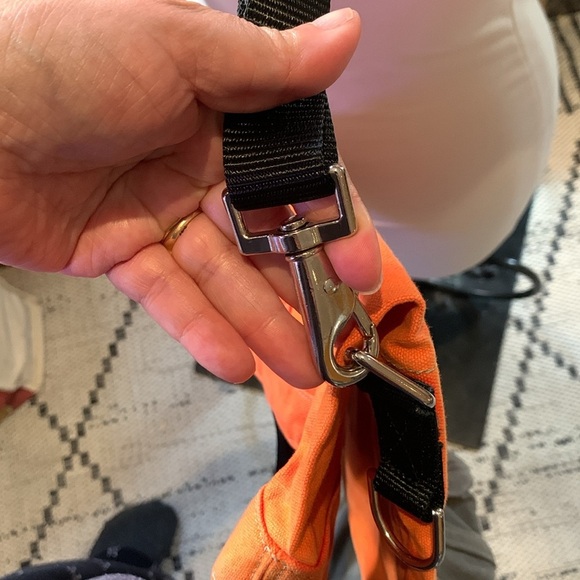 Gently Loved Chester Wallace Upright Tote Unisex - Picture 7 of 10